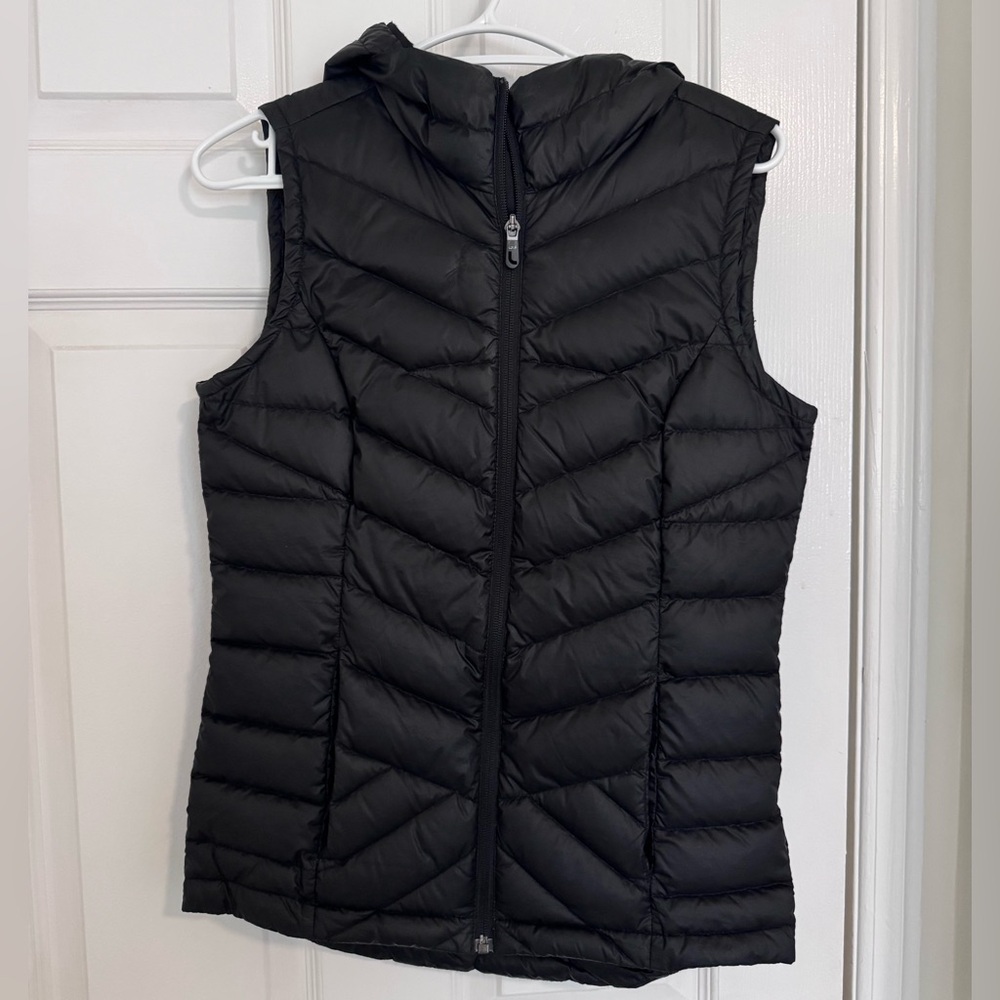 New Lole Black Hooded Vest